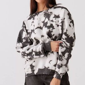 Urban Renewal Remade Monochrome Tie-Dye Crew Neck Sweatshirt